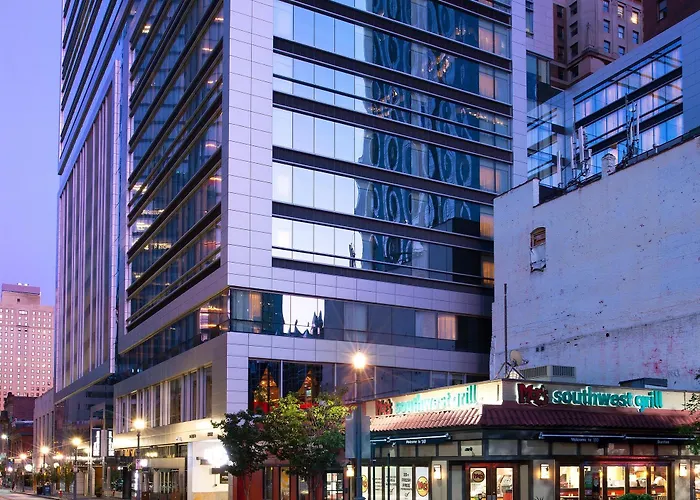 Hilton Garden Downtown Hotel