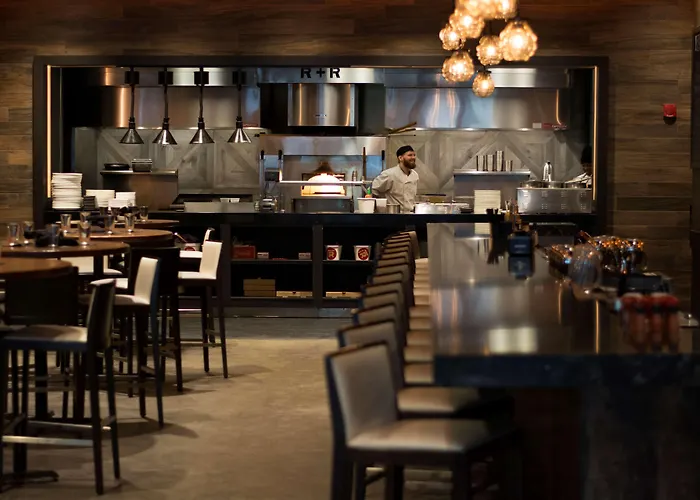 Hotel Hilton Garden Downtown 3*