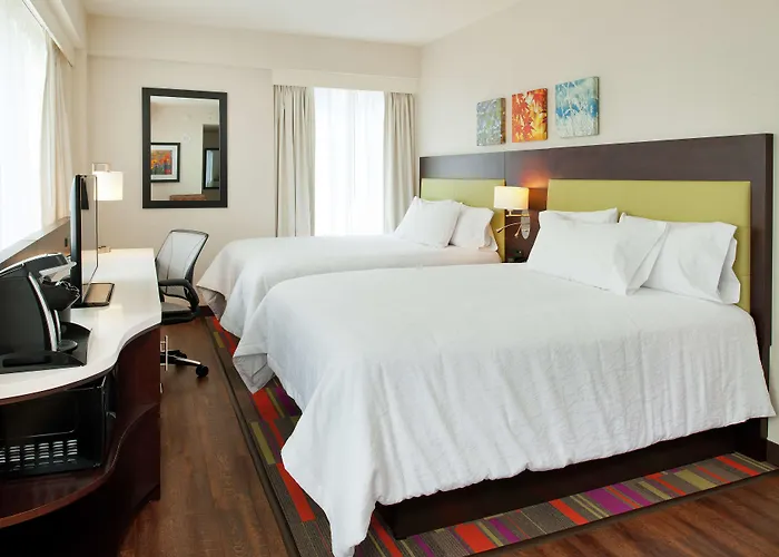 Hotel Hilton Garden Downtown 3*