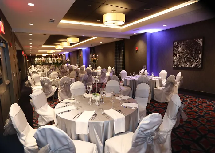 Hilton Garden Downtown Hotel 3*