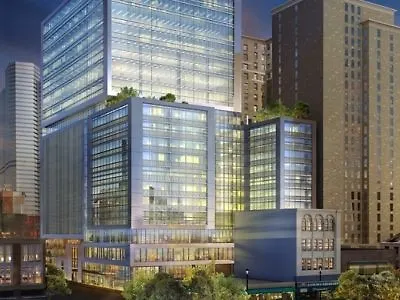 Hilton Garden Downtown 3*