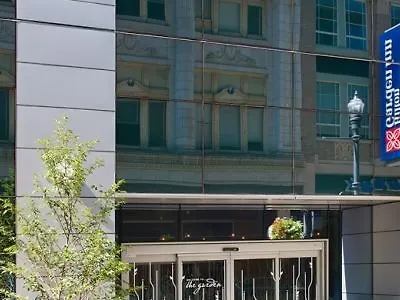 Hilton Garden Downtown Hotel 3*