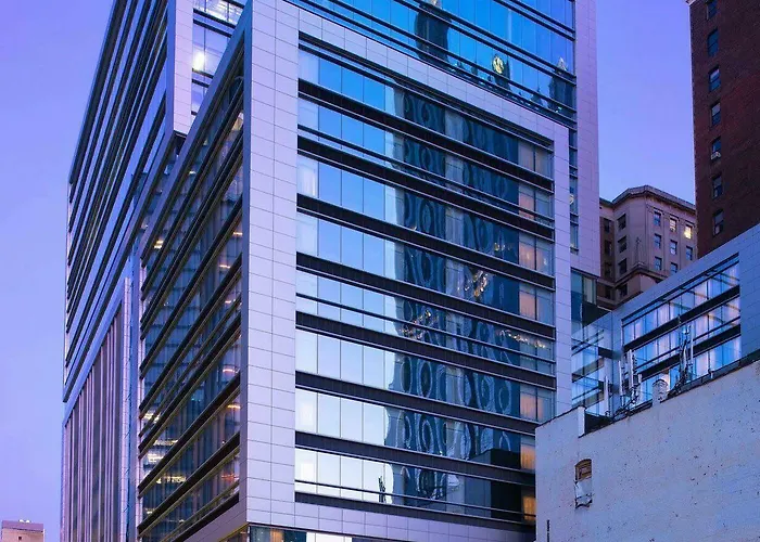 Hilton Garden Downtown Hotel